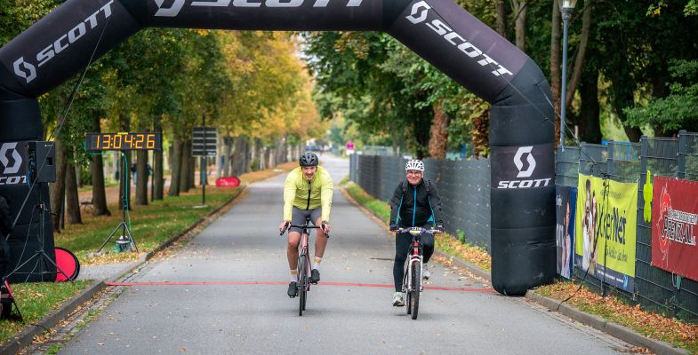 ds24327965494AF-486B-DAC8-3B33-029DDB640DEE.jpg