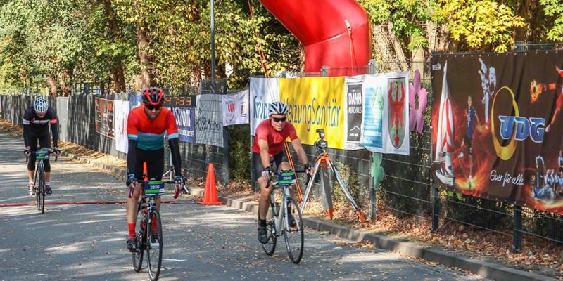 huegelmarathon-2018-100-20181009-1232400204227CFB09-01AD-5743-2891-2E00EBB30569.jpg
