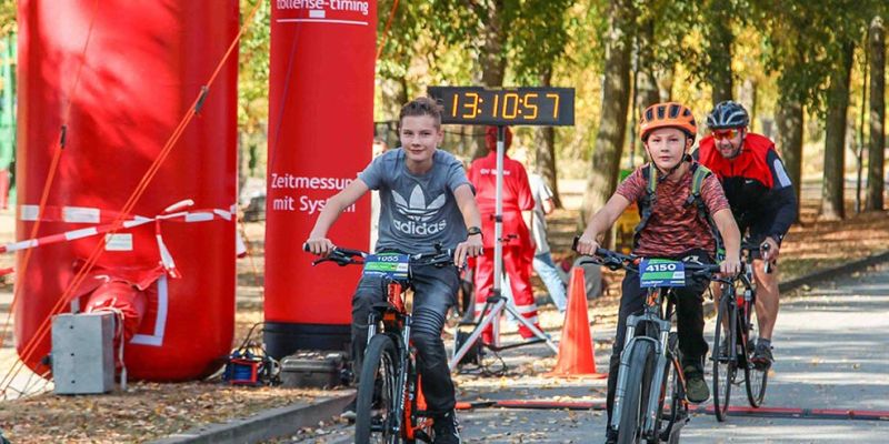 huegelmarathon-2018-133-20181009-15313977826111B57B-950E-3A91-D82D-AC2BF6DA36C3.jpg