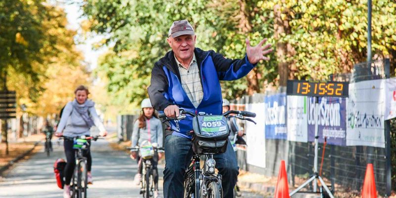 huegelmarathon-2018-153-20181009-195575213548B5CA32-BD25-6792-CA6F-8DBB8D5745A6.jpg