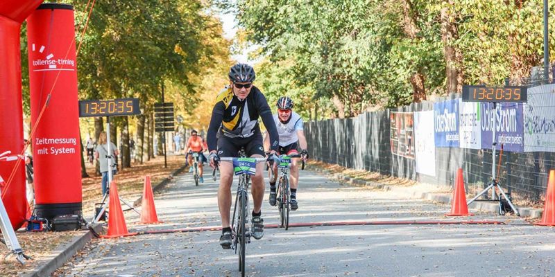 huegelmarathon-2018-173-20181009-1959341022E2E9A15E-E60F-3D23-9AF0-F4EE6048E564.jpg