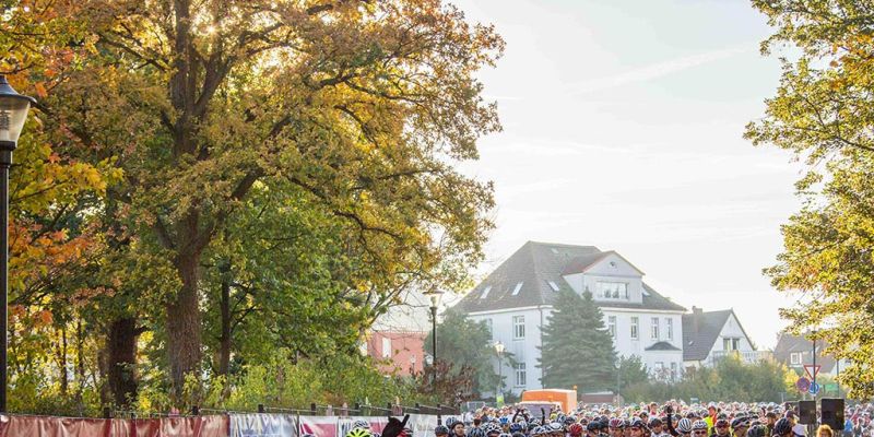 huegelmarathon-2018-18-20181009-15483532603A435A8F-68F2-6C1F-E9EA-25CAE8E7D755.jpg