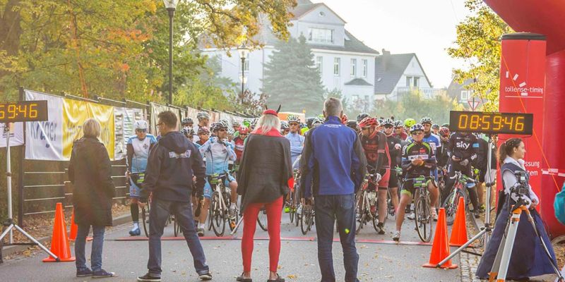 huegelmarathon-2018-20-20181009-1935371340732A7BD8-F2EB-6C5D-F1CF-1700DC8225C0.jpg
