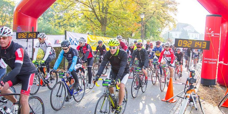 huegelmarathon-2018-26-20181009-18423134194DBB0872-38FD-5840-FA5C-2CC0F05C2181.jpg