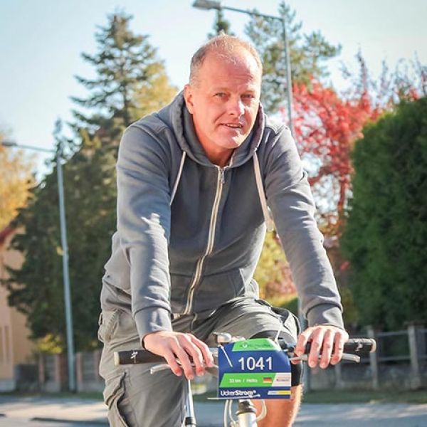 huegelmarathon-2018-61-20181009-14702613355C1270F6-980E-3934-14E7-729EA639BA35.jpg