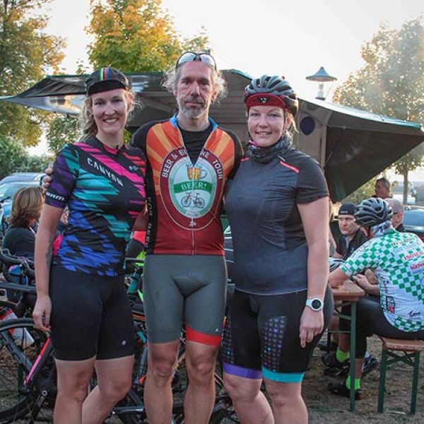 huegelmarathon-2018-74-20181009-1550200702255F3203-514C-40C9-12E7-A913B8A295C7.jpg