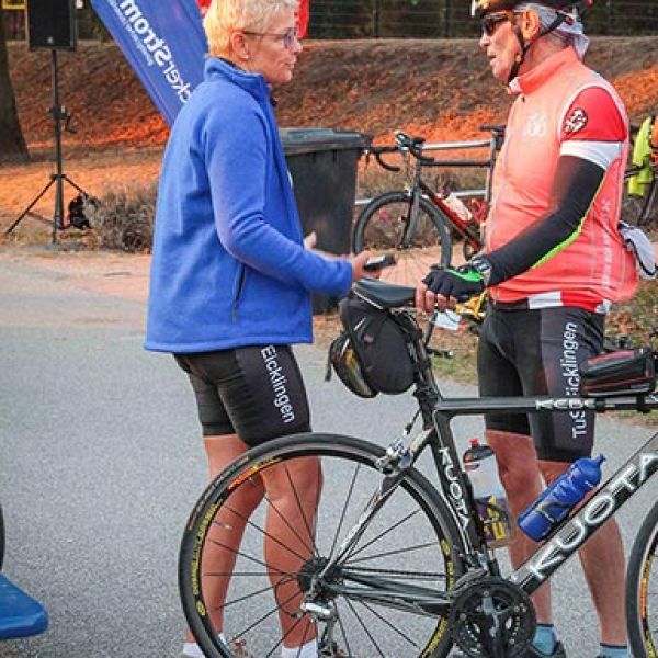 huegelmarathon-2018-79-20181009-157299048785BB5F7E-901E-51B3-D45A-37AB3F6F44BF.jpg