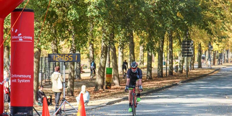 huegelmarathon-2018-97-20181009-1945604916DD064E3D-3EC1-1781-28EE-D17DEA86DFD9.jpg
