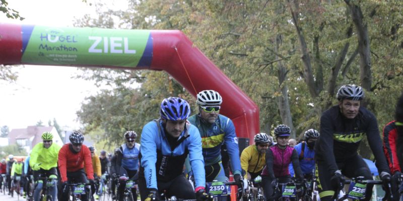 impression-2019-15-huegelmarathon-28-20191025-1119475736E9484831-6AB1-F3EE-31C4-24B7C726538B.jpg