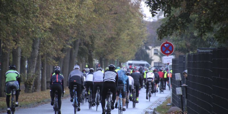 impression-2019-15-huegelmarathon-36-20191025-165947087422D531CE-1C97-81EB-89BB-99AA436D7ACA.jpg