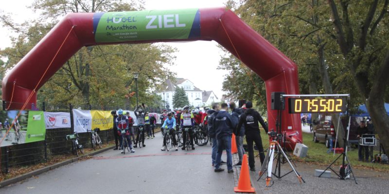 impression-2019-15-huegelmarathon-8-20191025-1531108813EDB60E1D-D9FF-D6F7-A5F3-318F2BA7F577.jpg